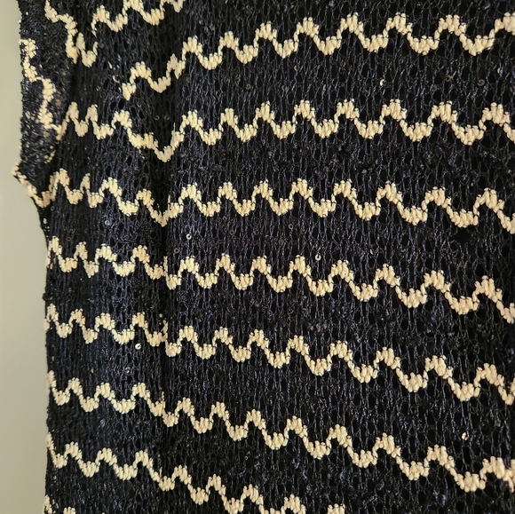 EUC Sharagano Navy and White Dress with Crochet Look.  Size 4. - Picture 2 of 5